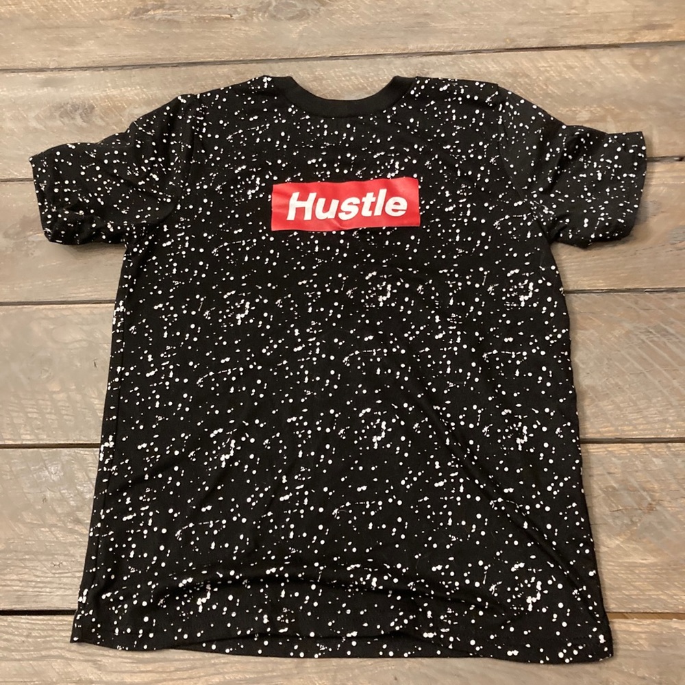 Short sleeve t